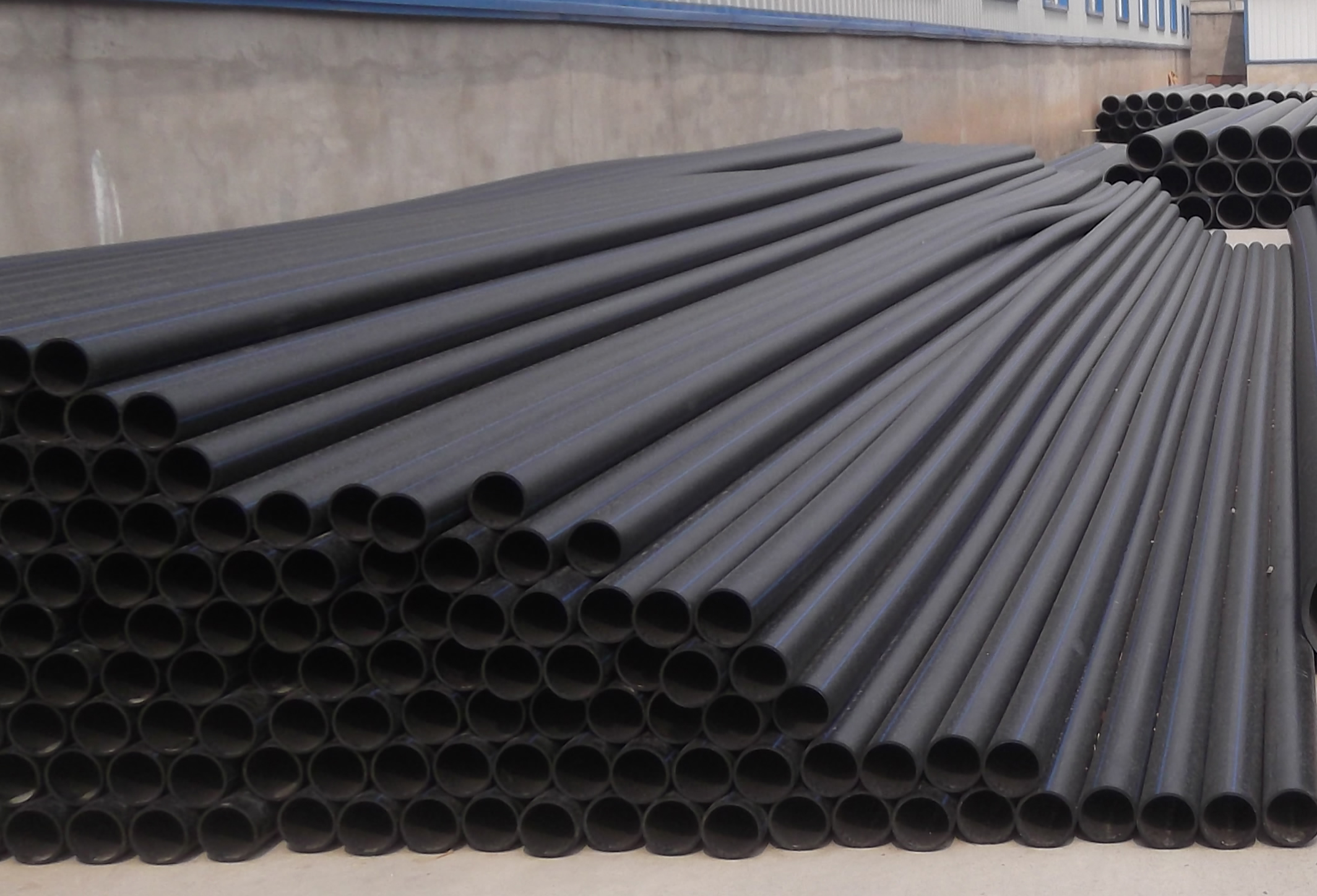 PE100給水管材市場動態 新型材與最新價格解析